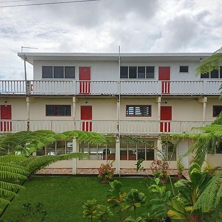 Dave Parker Eco Lodge Hotel Апиа Екстериор снимка