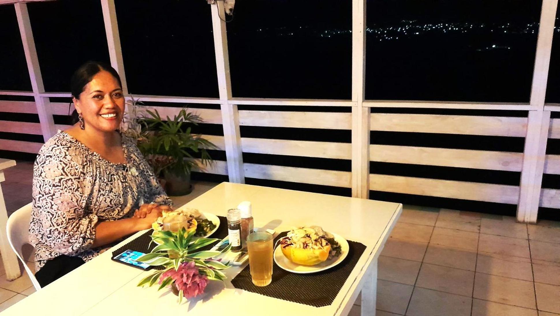 Dave Parker Eco Lodge Hotel Апиа Екстериор снимка