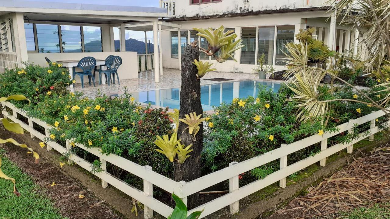 Dave Parker Eco Lodge Hotel Апиа Екстериор снимка